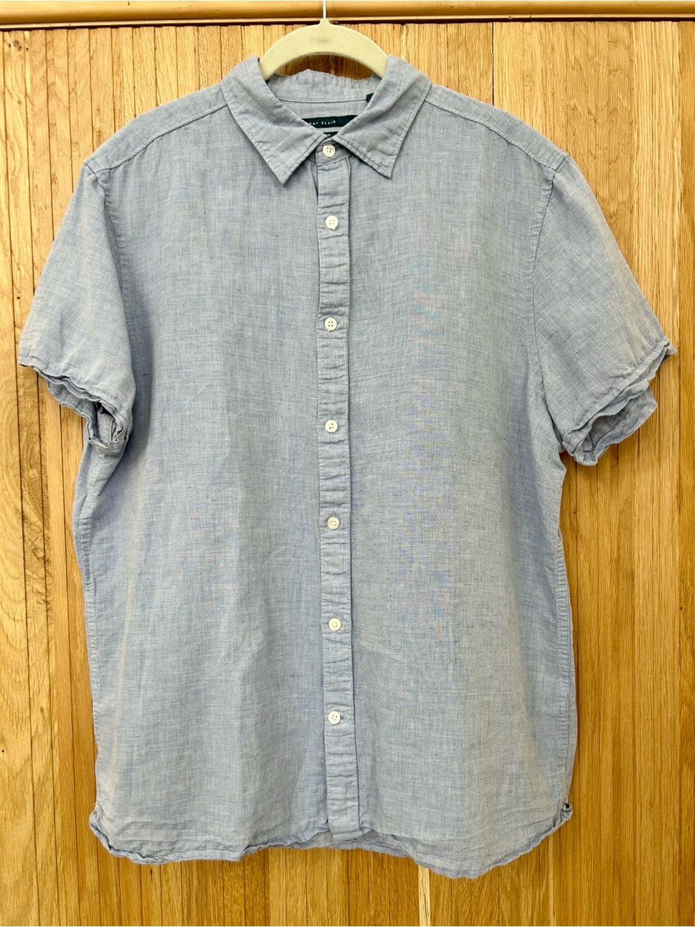 Perry Ellis women’s Light Blue Short Sleeve Button-Down Shirt
